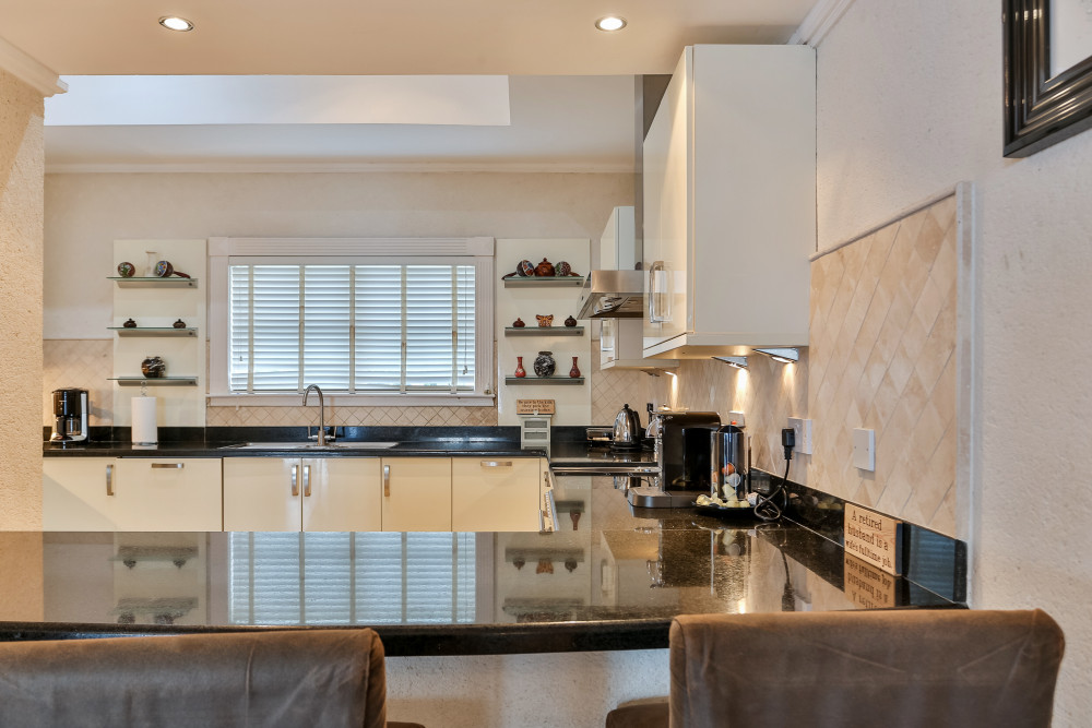 Cayman Villa (3 bedroom)