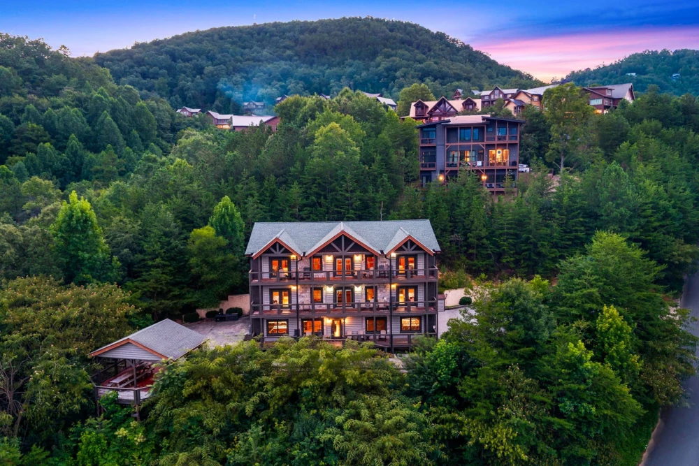 Pigeon Forge 90