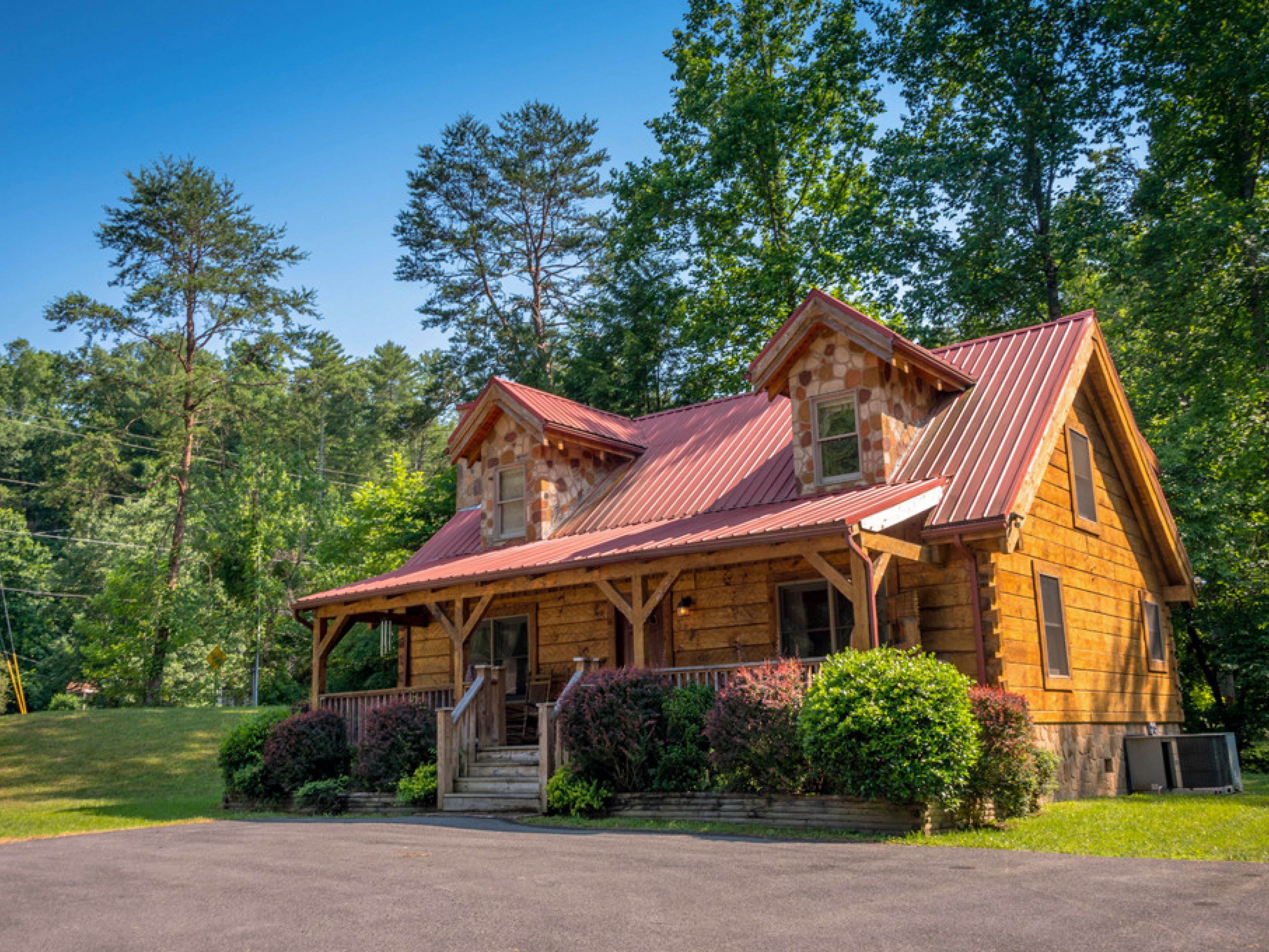 Pigeon Forge 194 pet friendly cabin in Tennessee