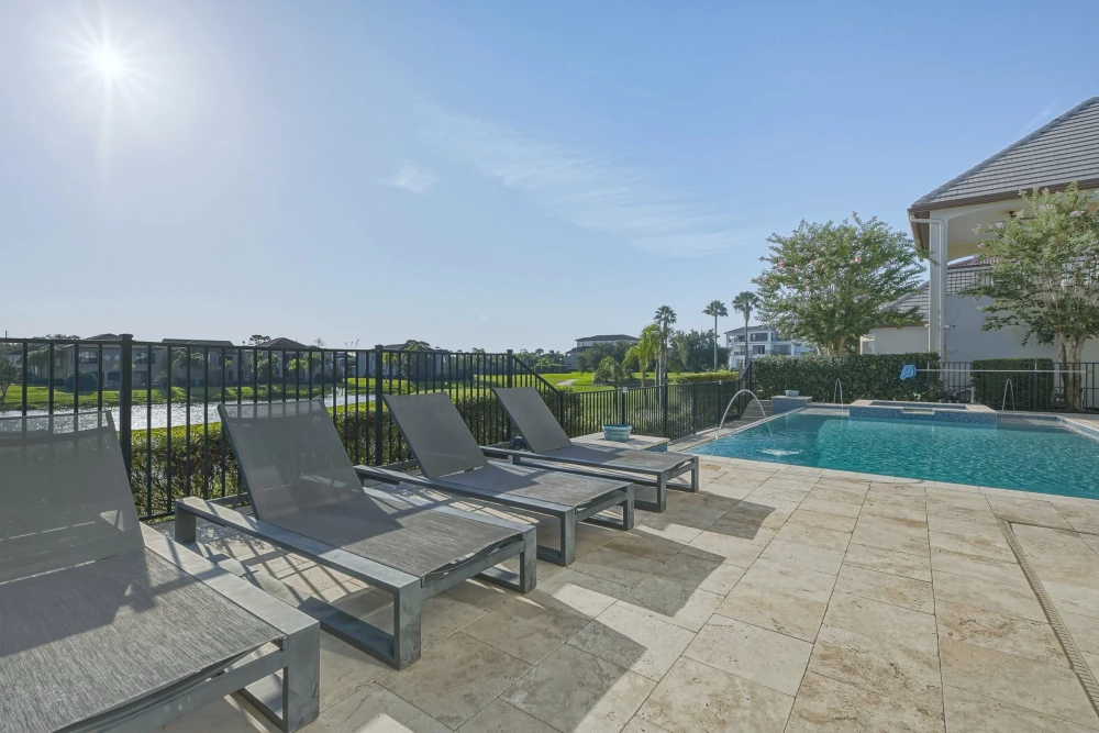 Reunion Resort 7000