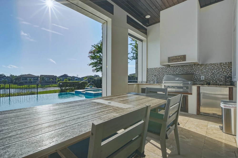 Reunion Resort 7000
