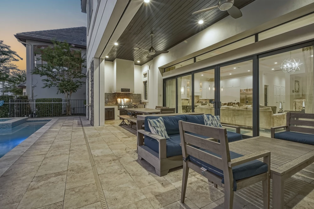 Reunion Resort 7000