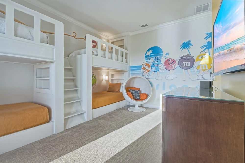 Reunion Resort 7000