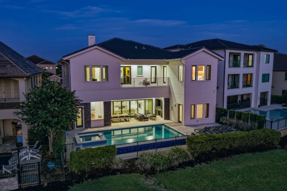 Reunion Resort 7000
