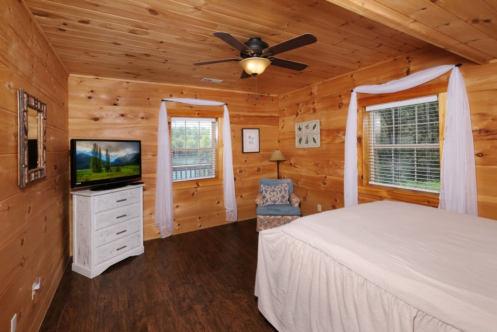 Pigeon Forge 140
