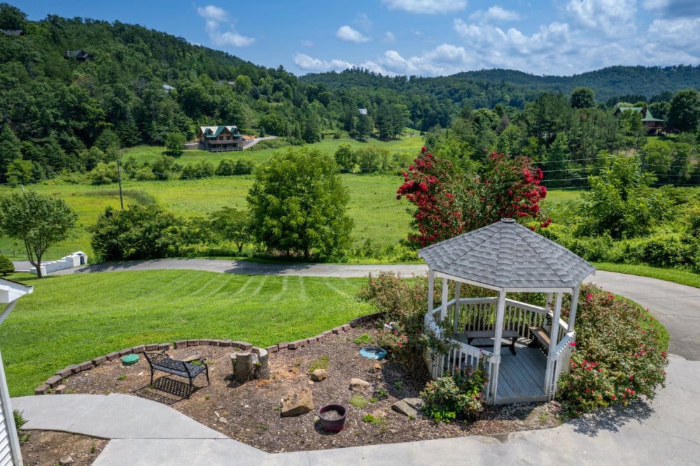 Pigeon Forge 252