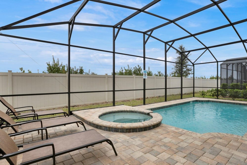 Solara Resort 459