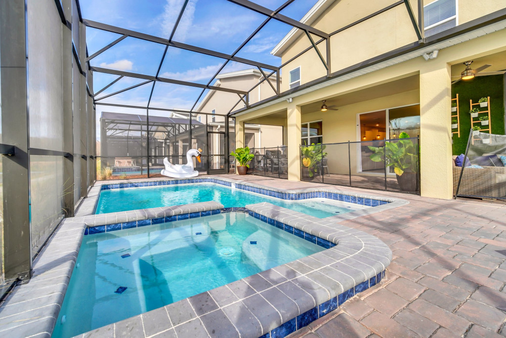 Storey Lake Resort 946