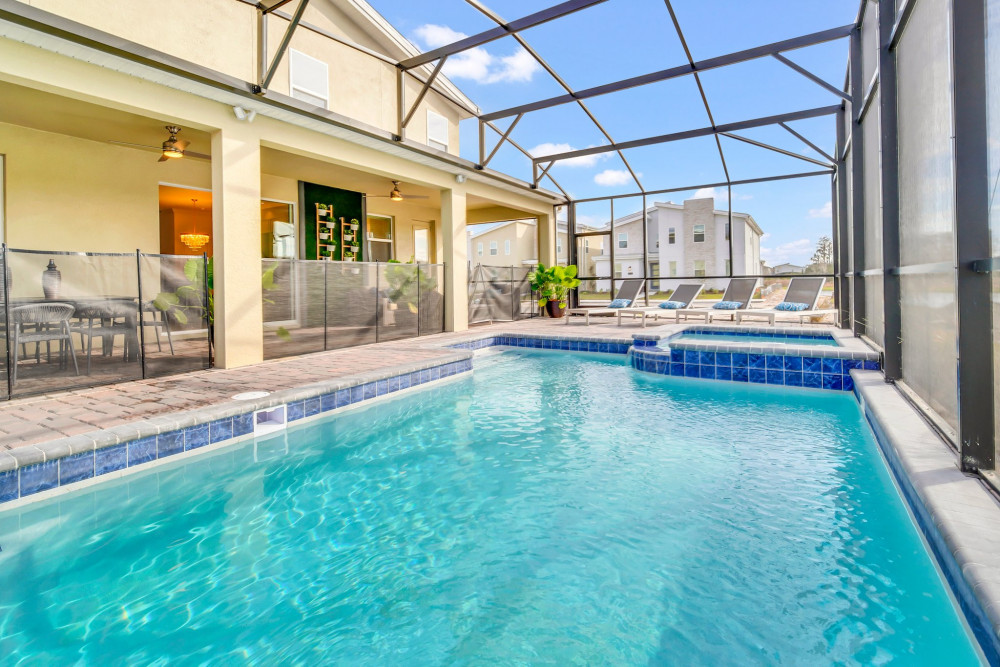 Storey Lake Resort 946