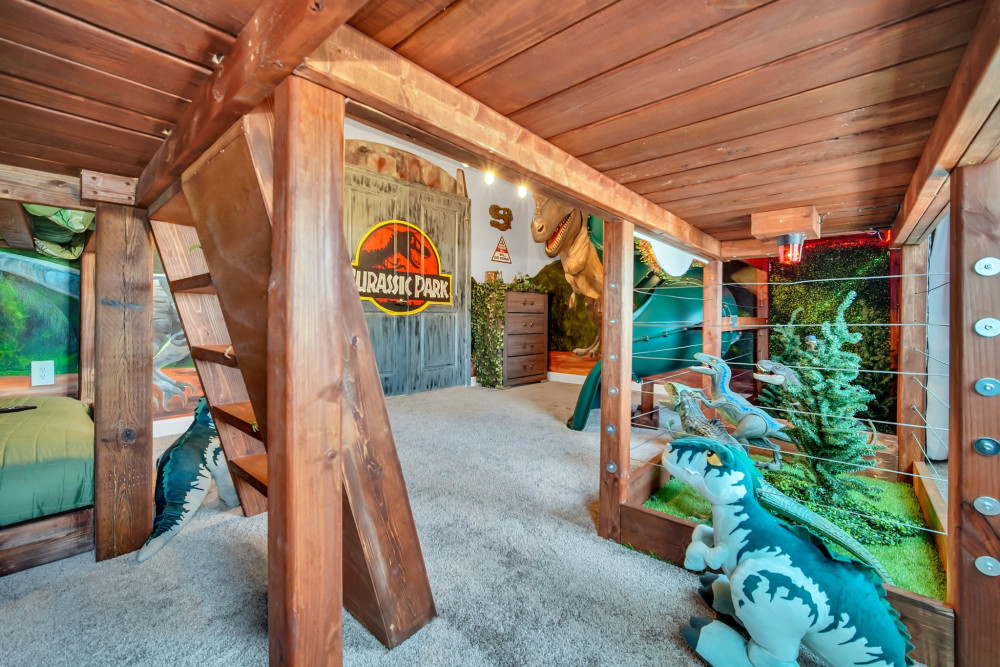 Storey Lake Resort 946