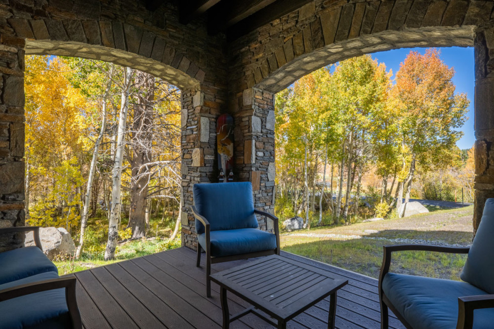 Mammoth Lakes 115