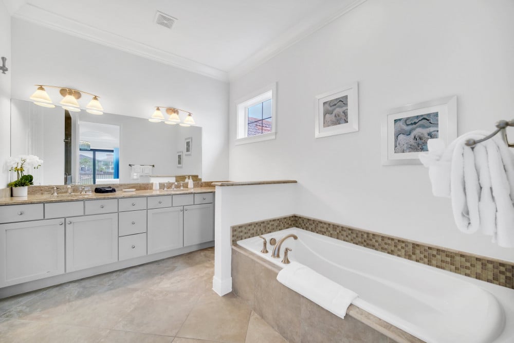 Reunion Resort 3400