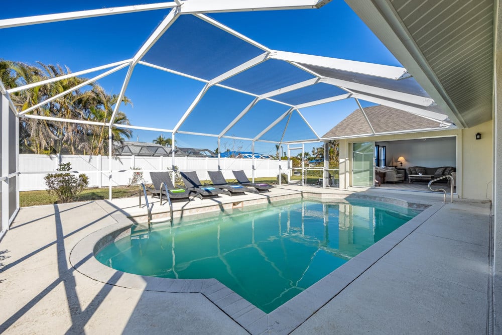 Cape Coral 823