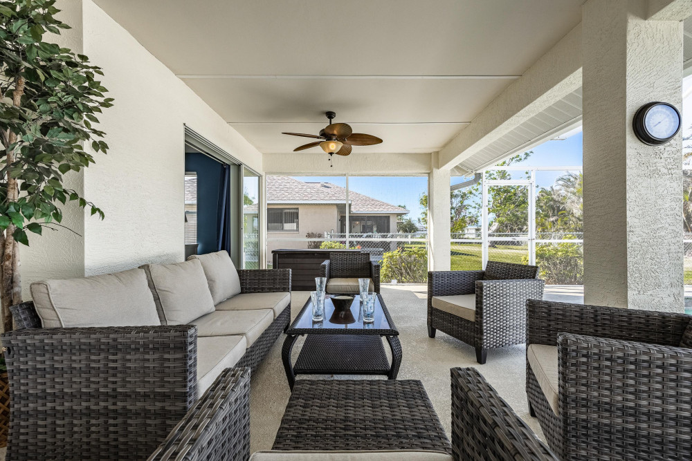 Cape Coral 823