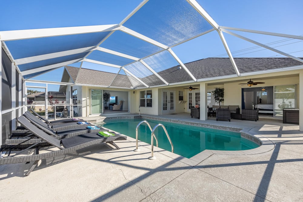 Cape Coral 823