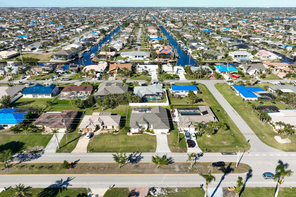 Cape Coral 823