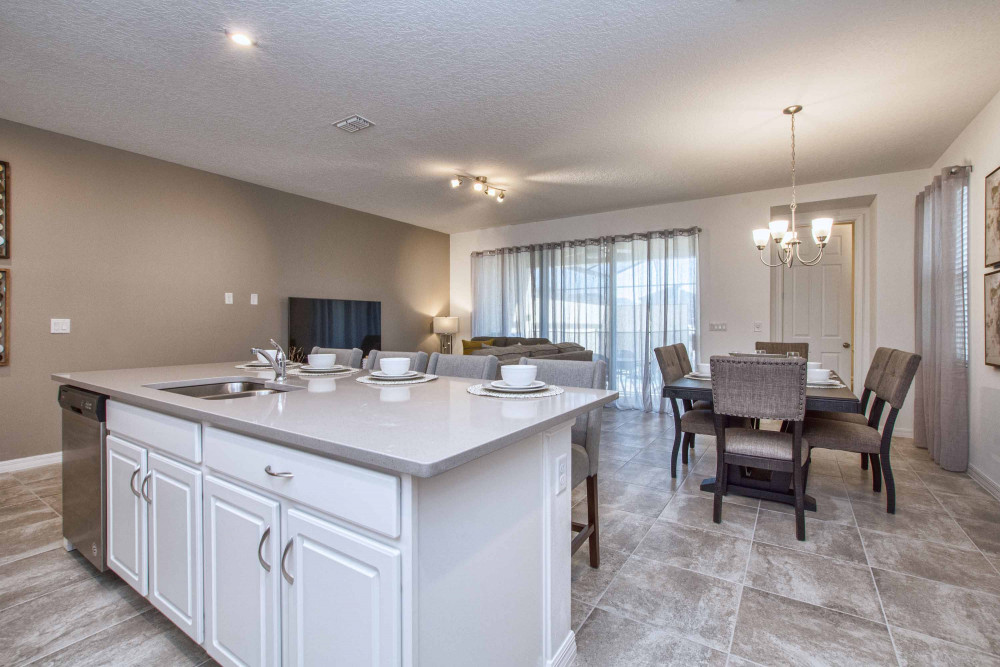 Solara Resort 467