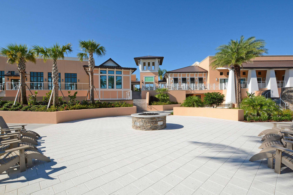 Solara Resort 467