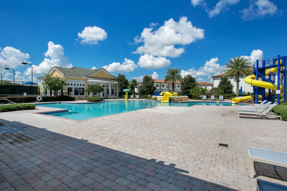 Providence Resort 70