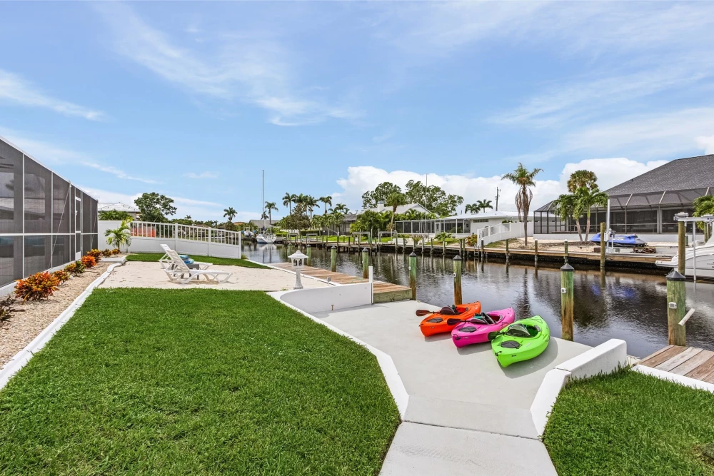 Cape Coral 829