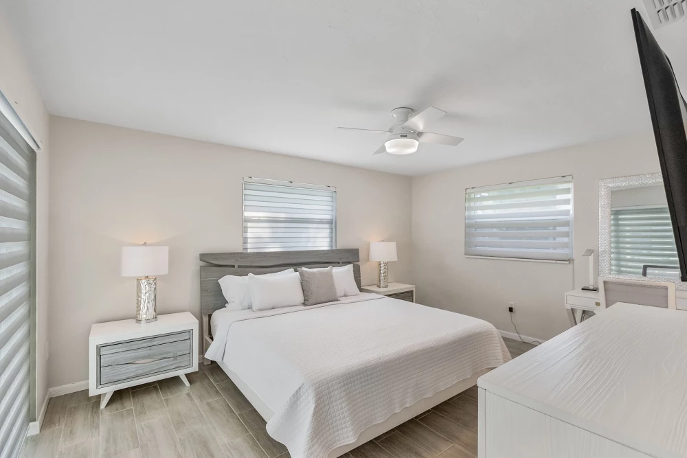 Cape Coral 829