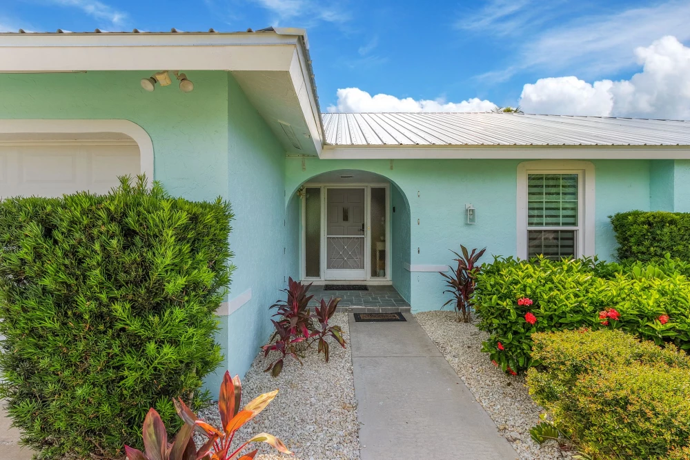 Cape Coral 829