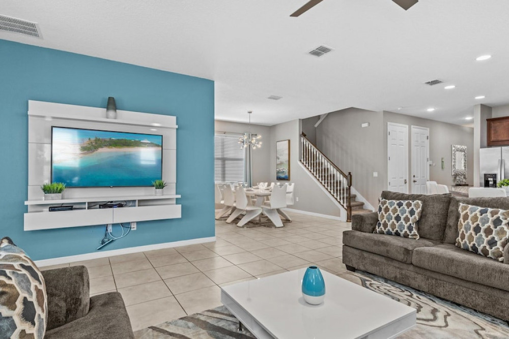Solara Resort 472