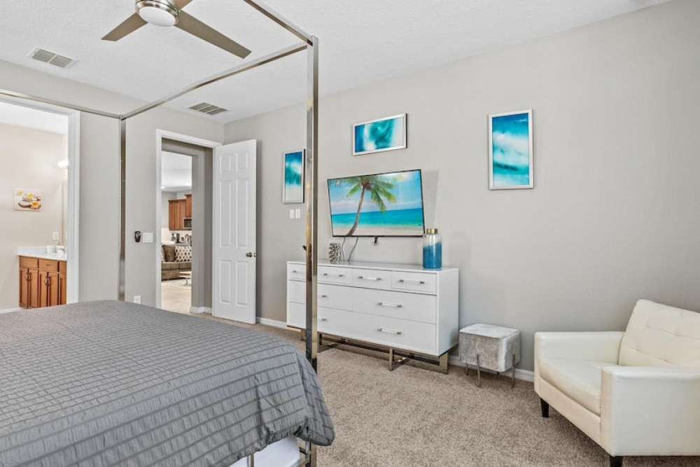 Solara Resort 472