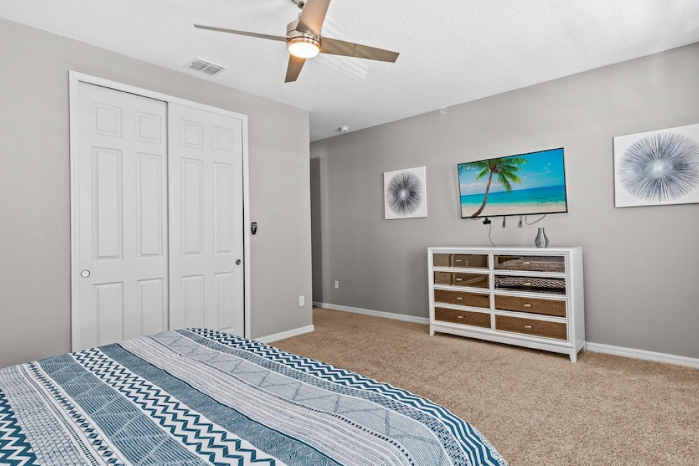 Solara Resort 472