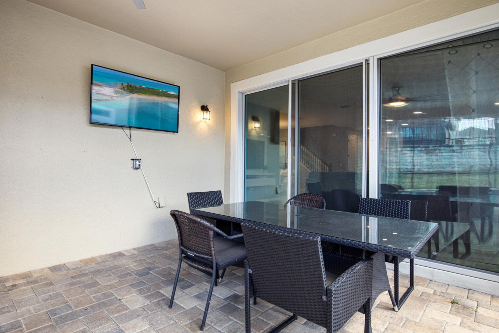Solara Resort 472