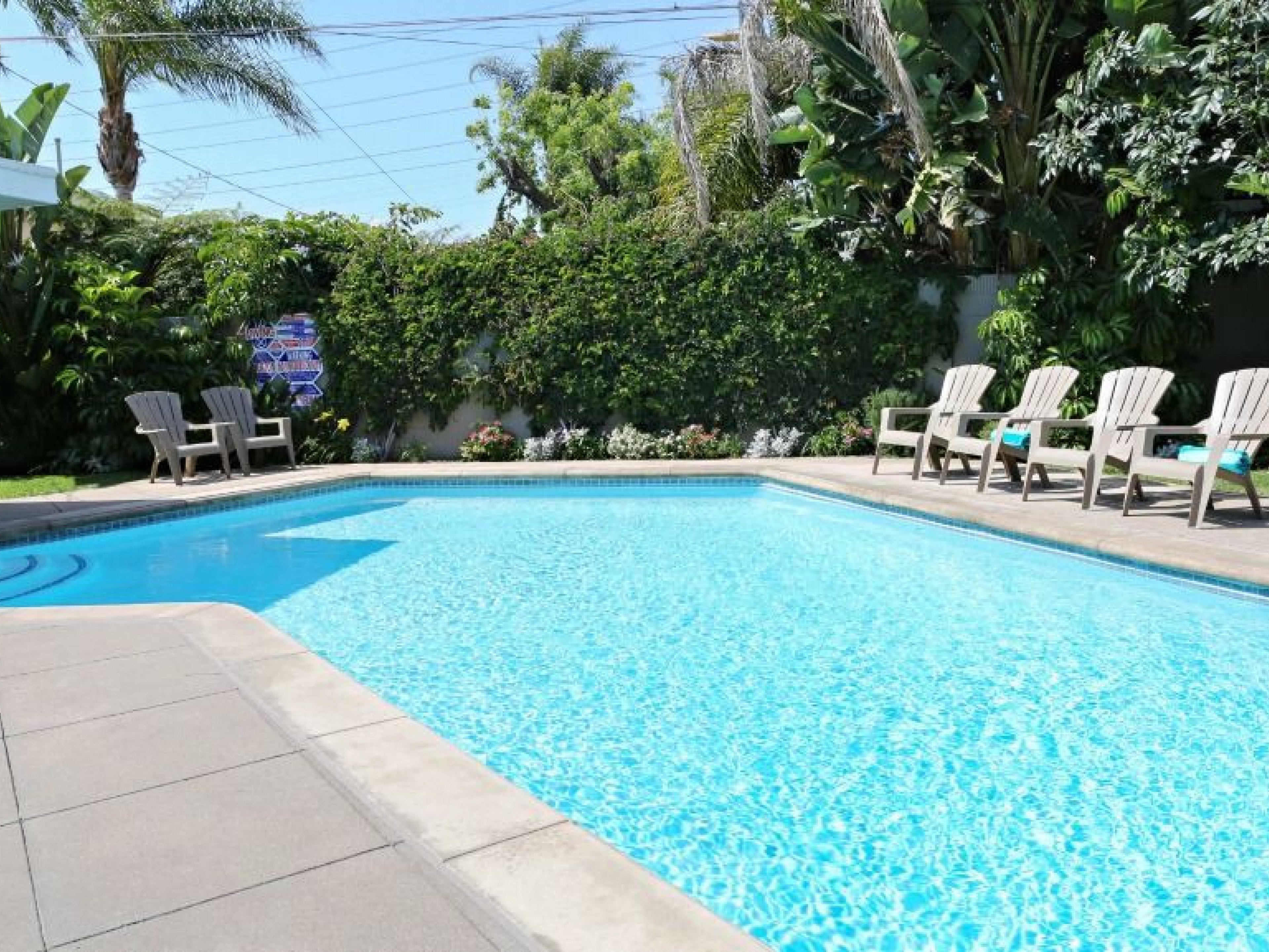 Anaheim 20 Anaheim vacation rentals with pools