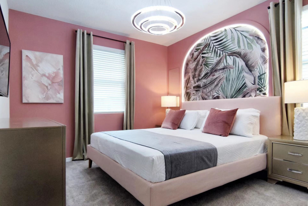 Solara Resort 468