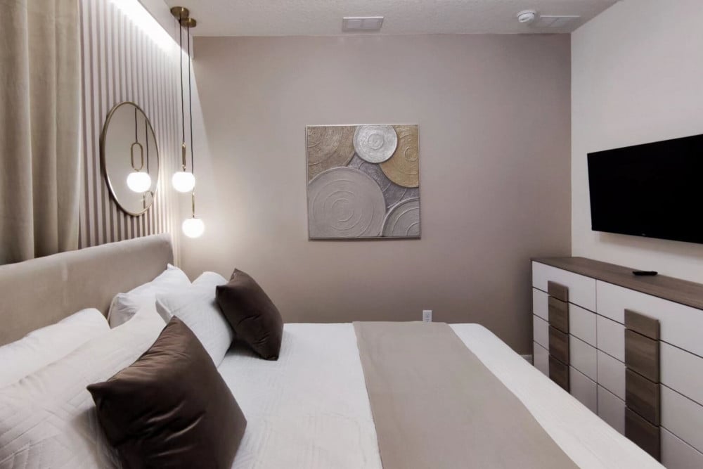 Solara Resort 468
