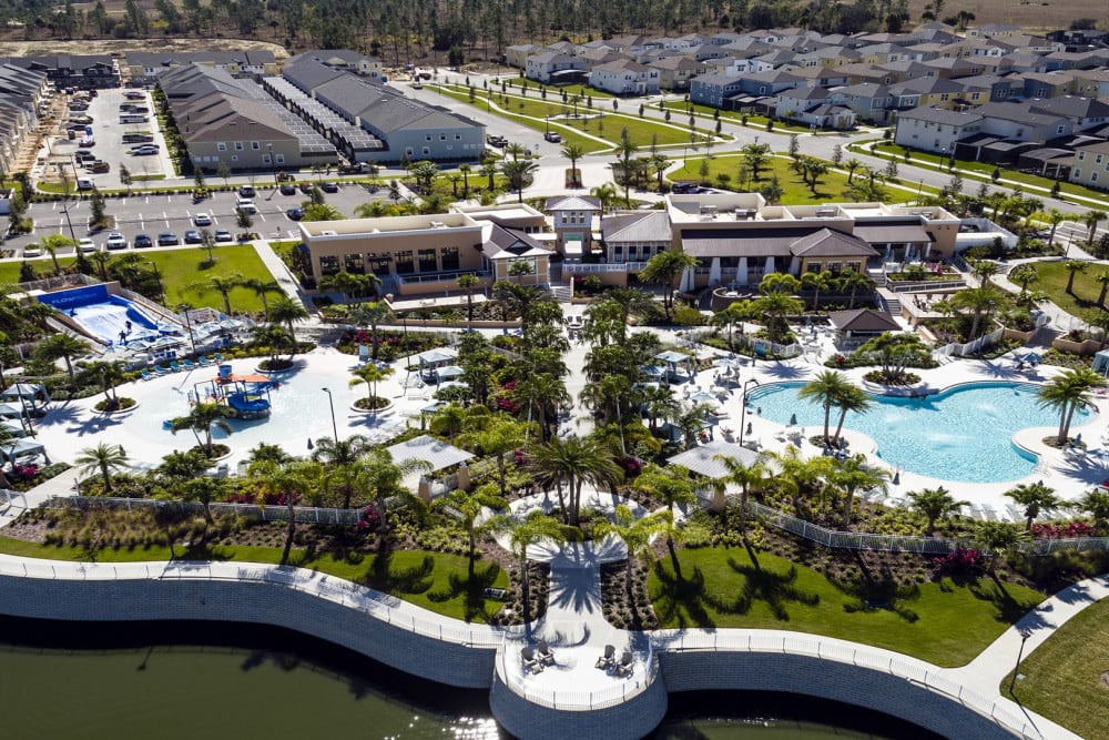 Solara Resort 468