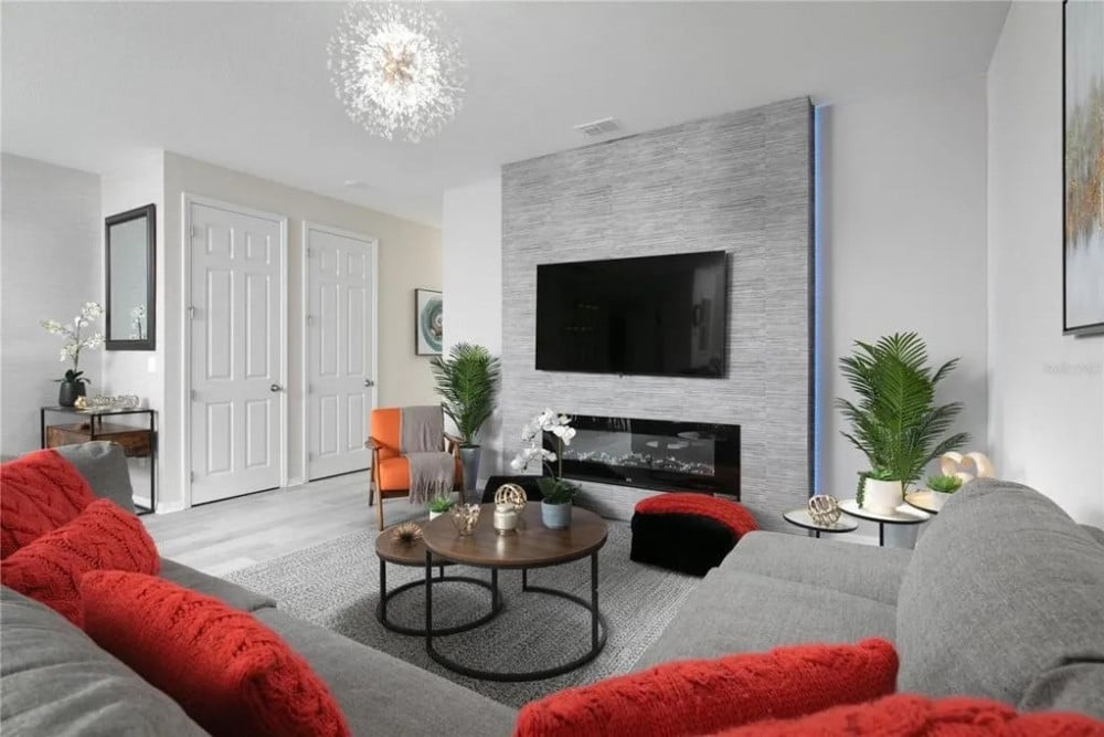 Solara Resort 580