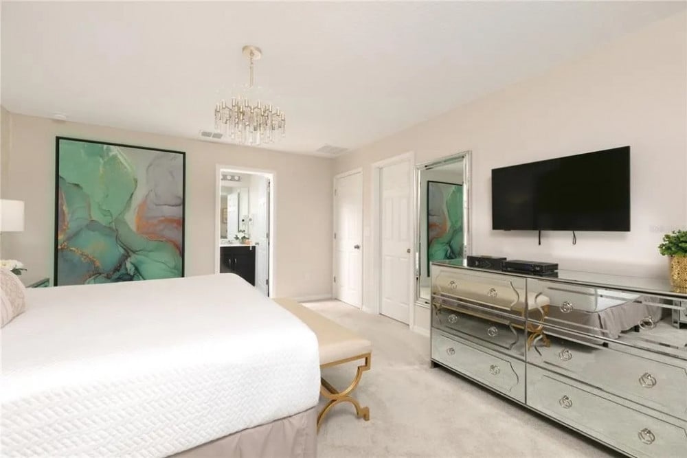 Solara Resort 580