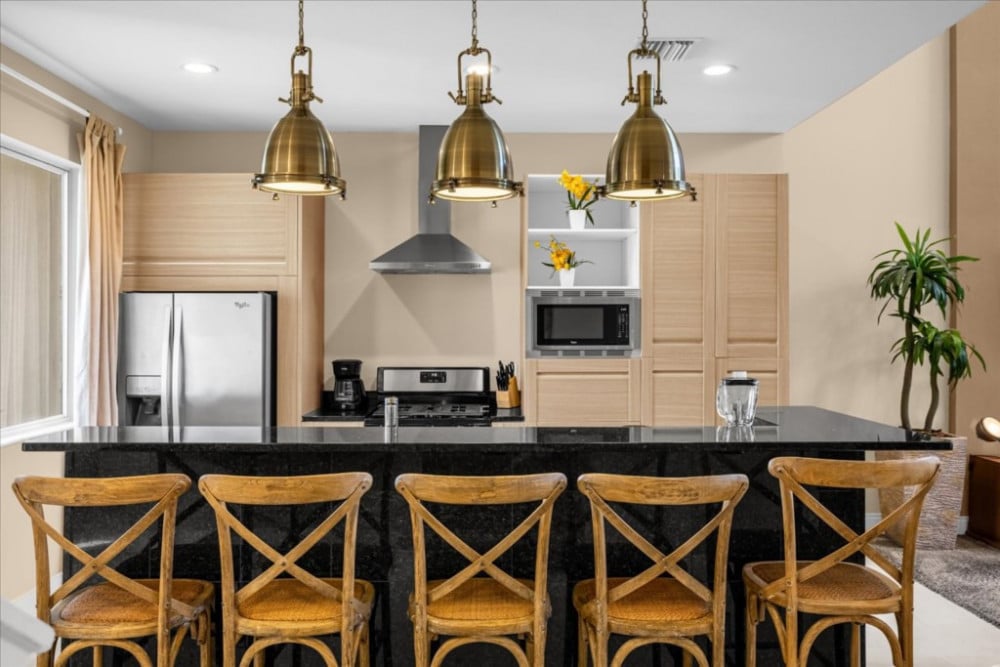 Magic Village Yards 6