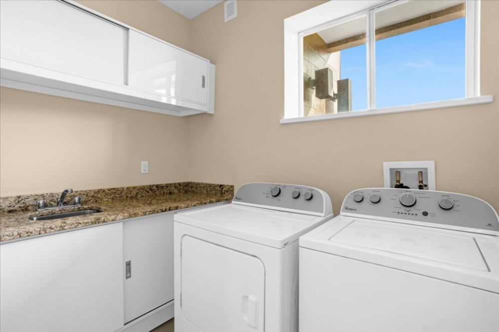 Magic Village Yards 6