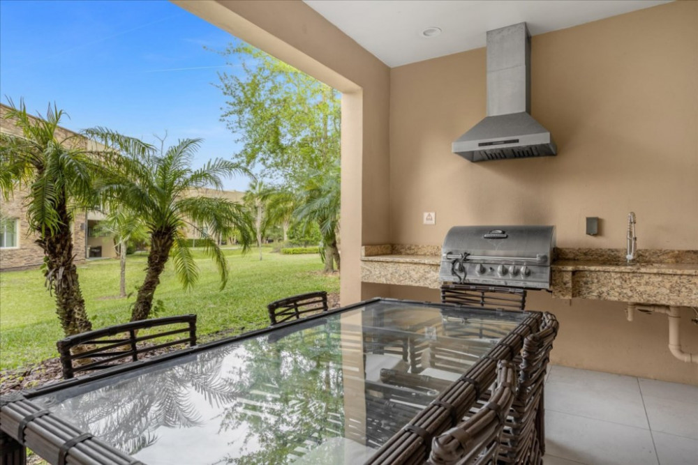 Magic Village Yards 6