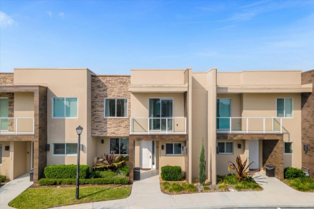 Magic Village Yards 6