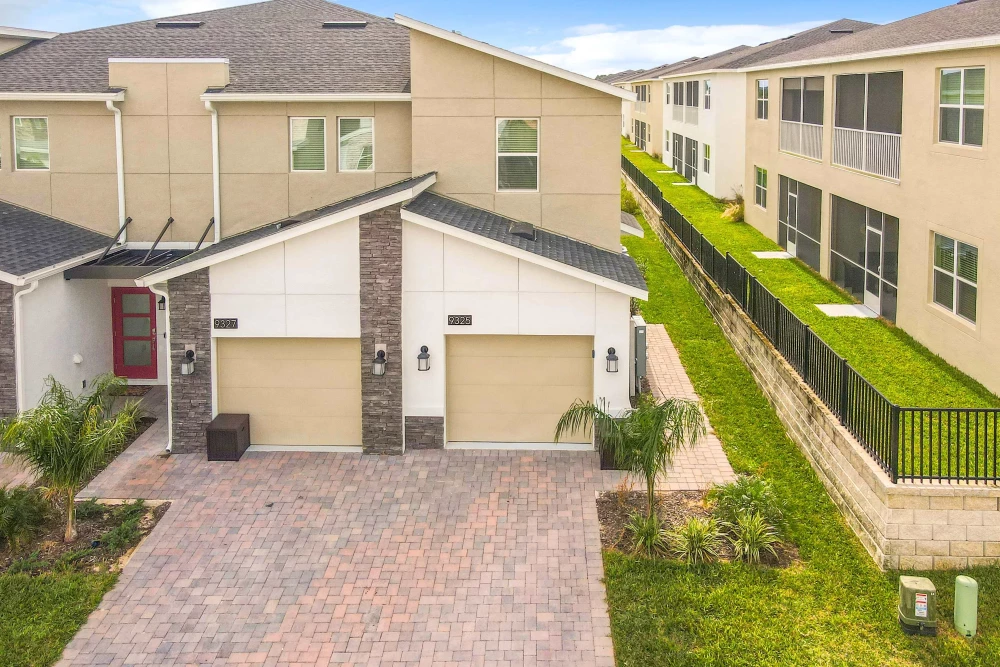 Championsgate 2098
