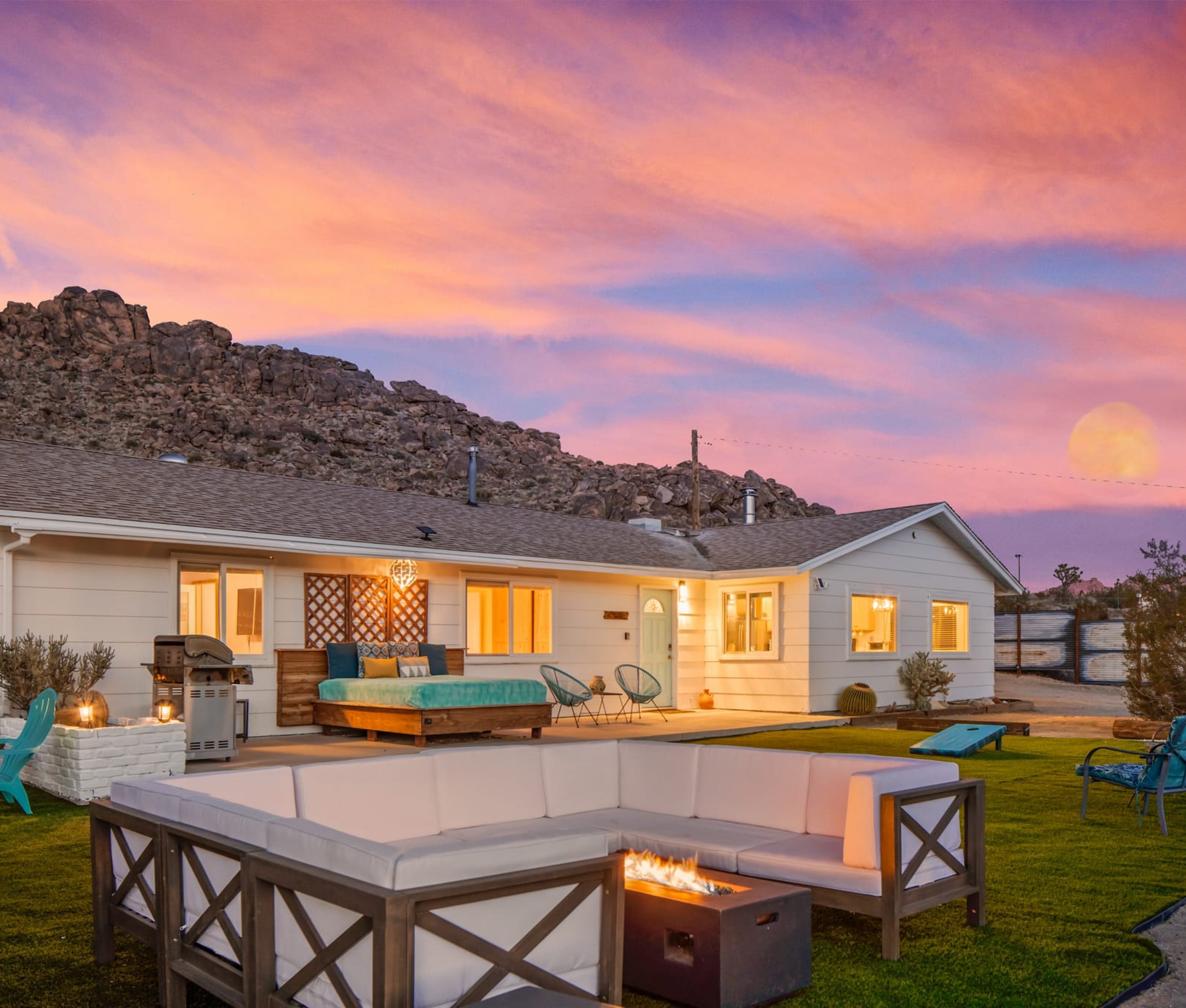 Joshua Tree 29 vacation rentals for large groups