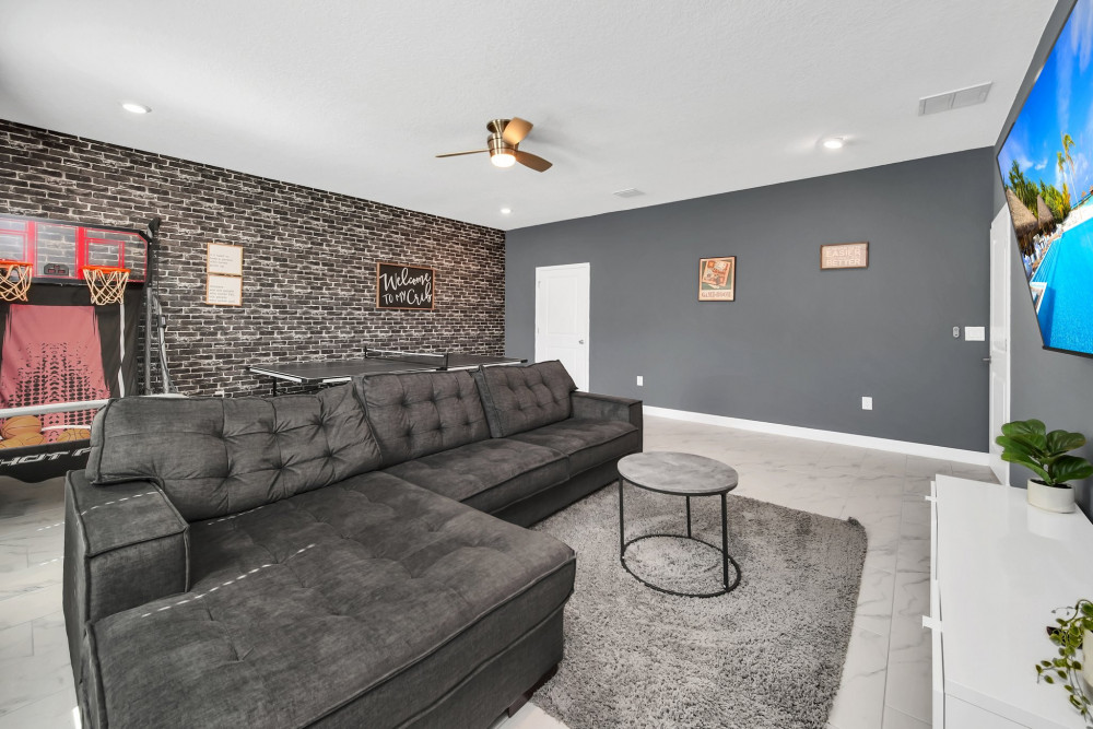 Championsgate 2044