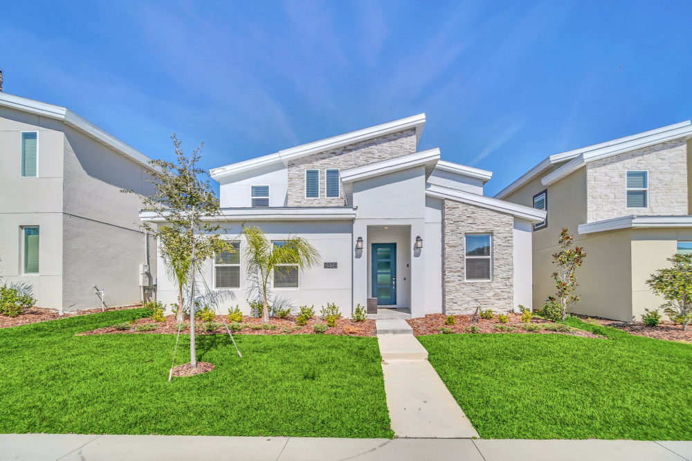 Championsgate 2044