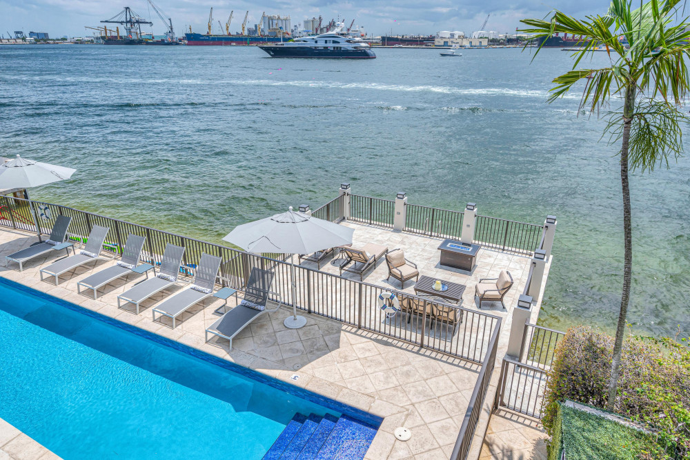 Fort Lauderdale 42
