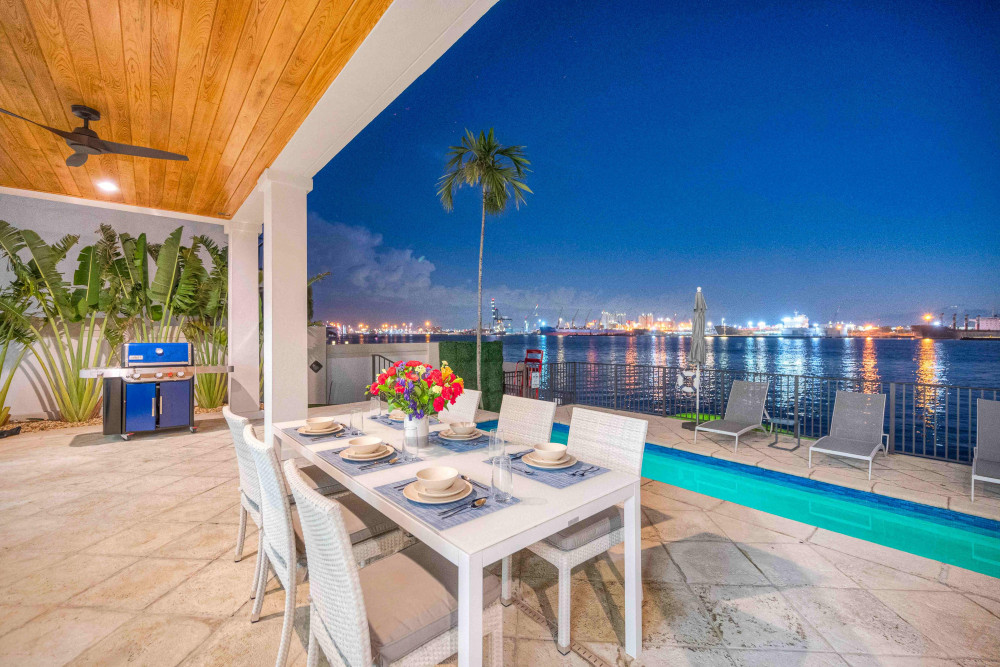 Fort Lauderdale 42