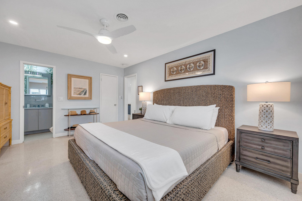 Fort Lauderdale 27