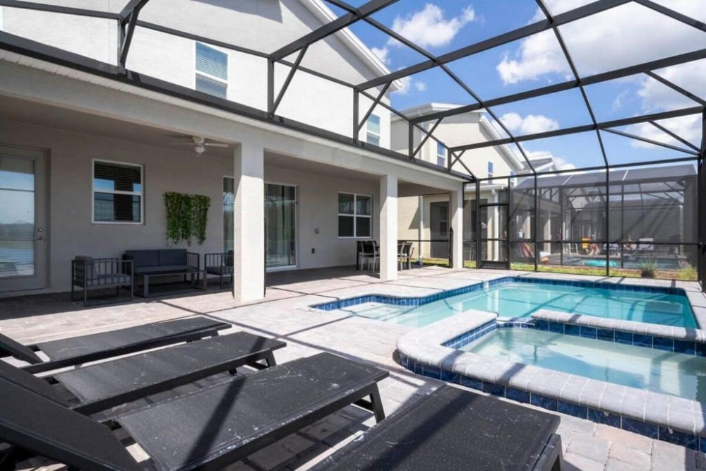 Storey Lake Resort 978