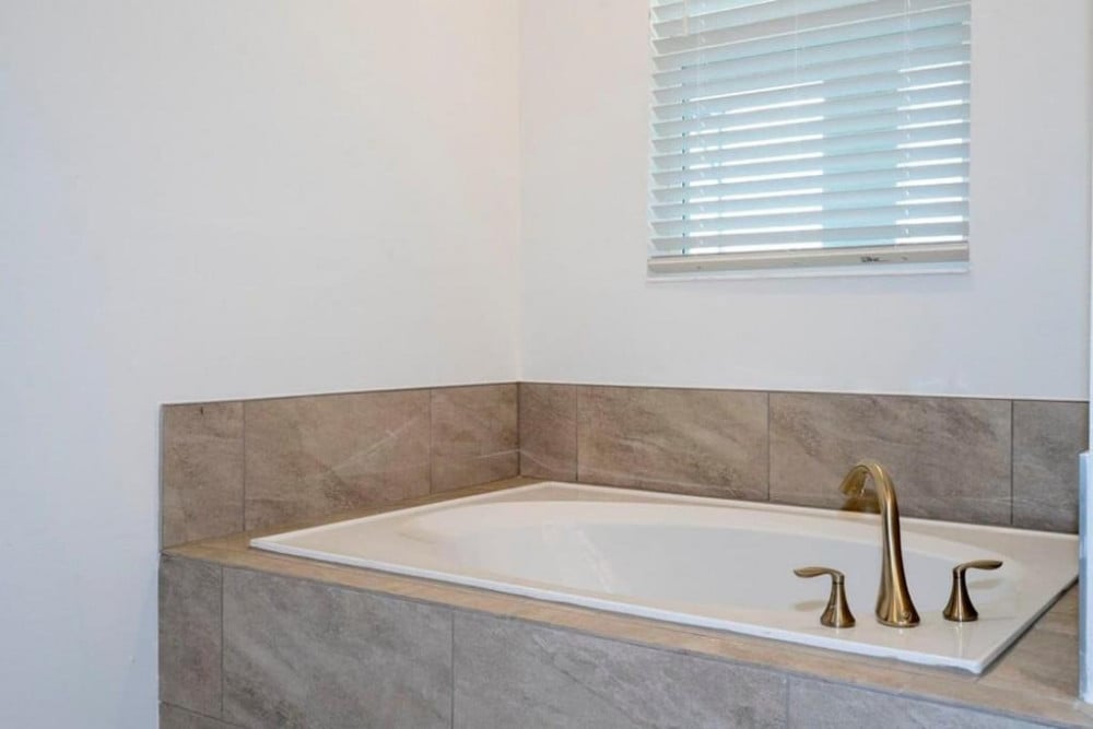 Storey Lake Resort 978