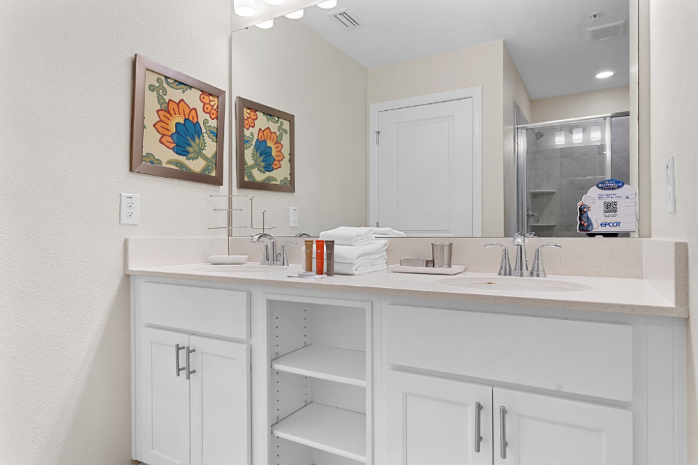 Storey Lake Resort 985